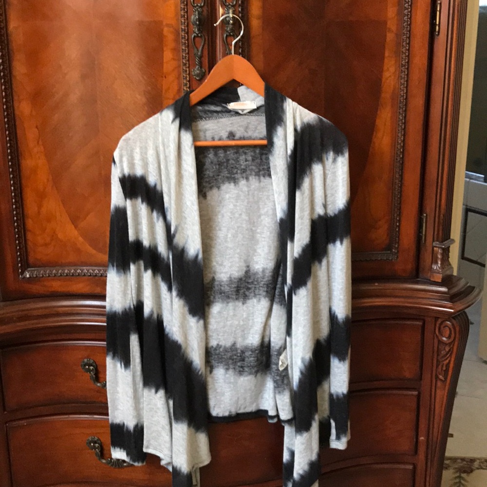 Women’s cardigan
